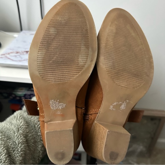 Booties - Picture 2 of 4